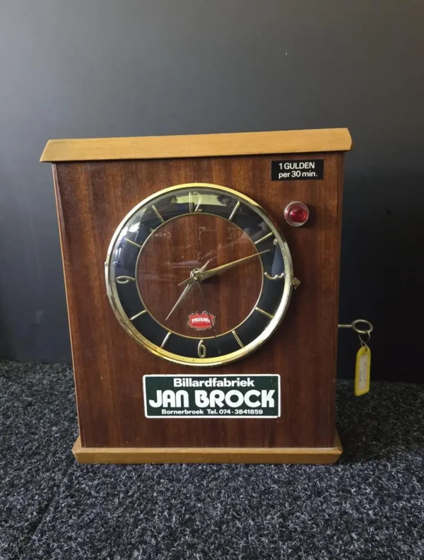 2eHands Prisma-klok (zonder werkend uurwerk)